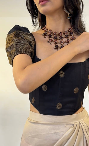 Koel Corset With Sleeves