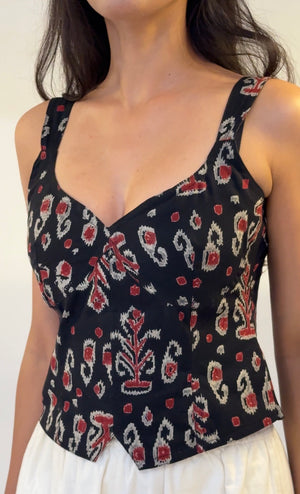 Kaala Khatta Sweetheart Top