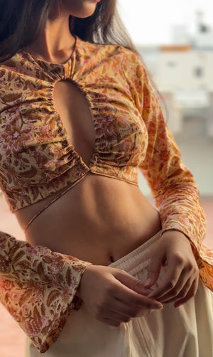 Daisy Ruched Tie-up Top