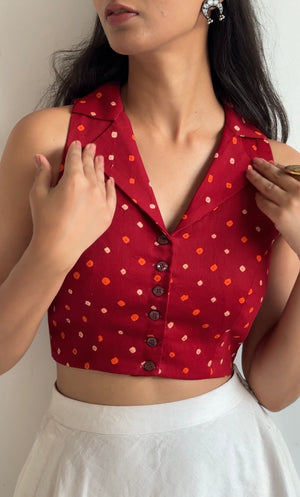 Bandhani Collared Halter Neck Crop Top