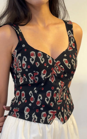 Kaala Khatta Sweetheart Top