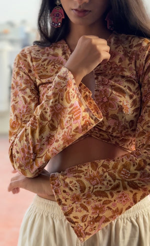 Daisy Ruched Tie-up Top