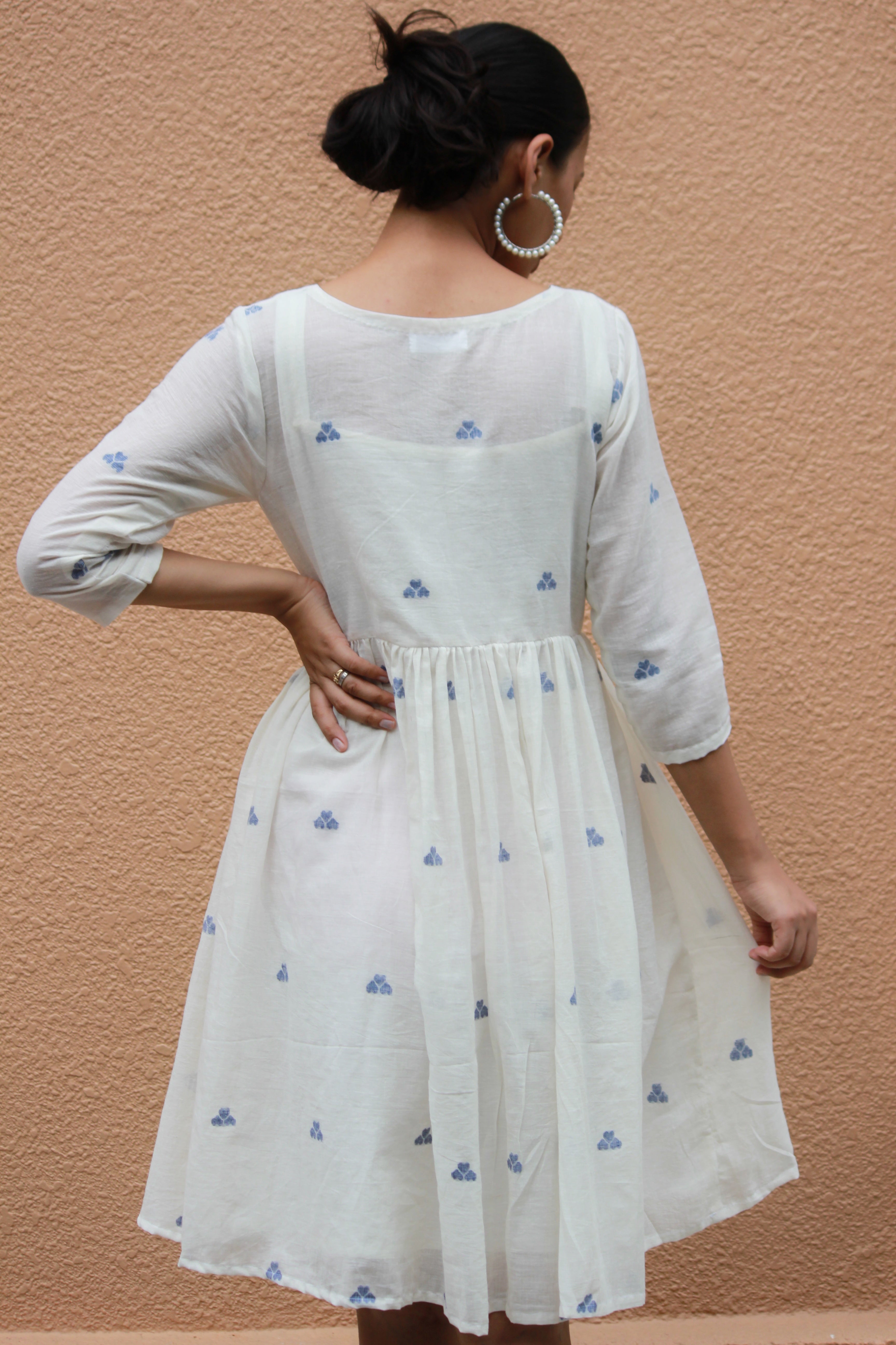White Jamdani Cotton Sleeveless Blouse