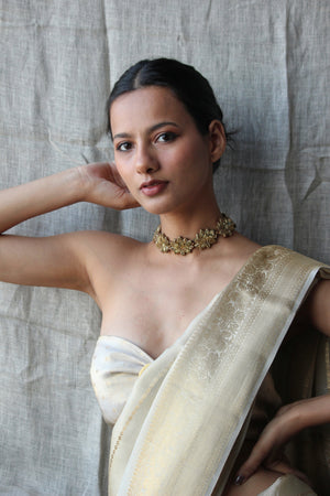 Sunehri Choker