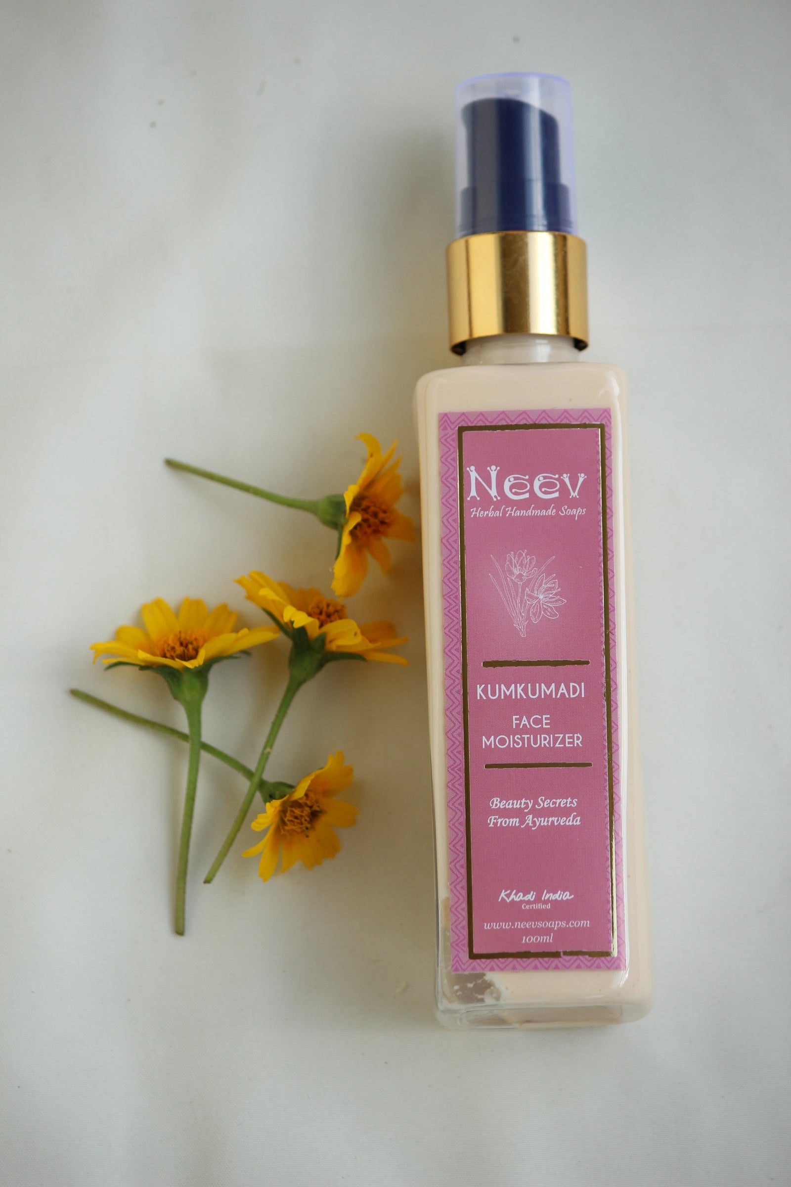 Kumkumadi Face Moisturizer By Neev