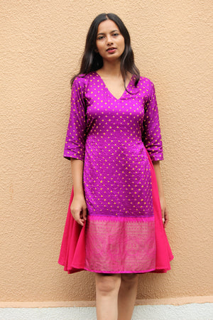 Magenta Bandhani Tiered Swing Dress With Kanjivaram Border