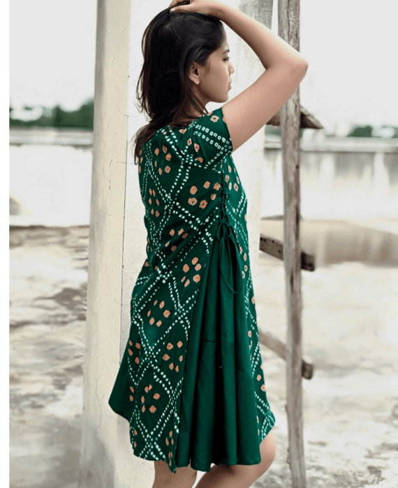 Buy Ivory Satin Print Periwinkle V Neck Bandhani Dress For Women by Saaksha  & Kinni Online at Aza Fashions.